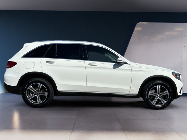 2019 Mercedes-Benz GLC GLC 300 6