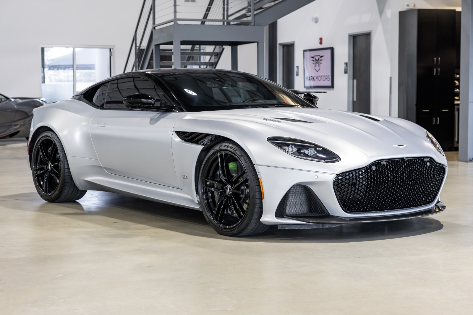 Used Car 2020 Aston Martin Dbs  Superleggera For Sale Under $200,000 In Boerne, Texas
