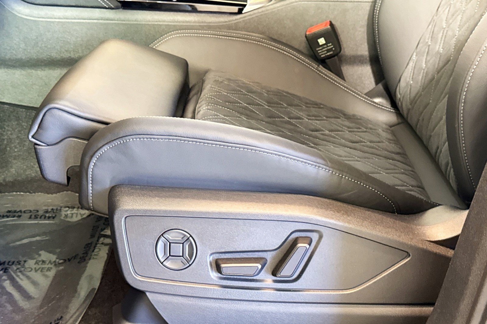 New 2025 Daytona Gray Pearl Effect Audi Premium Plus 3.0 TFSI quattro image 16