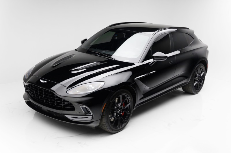 2021 Aston Martin DBX  in , 