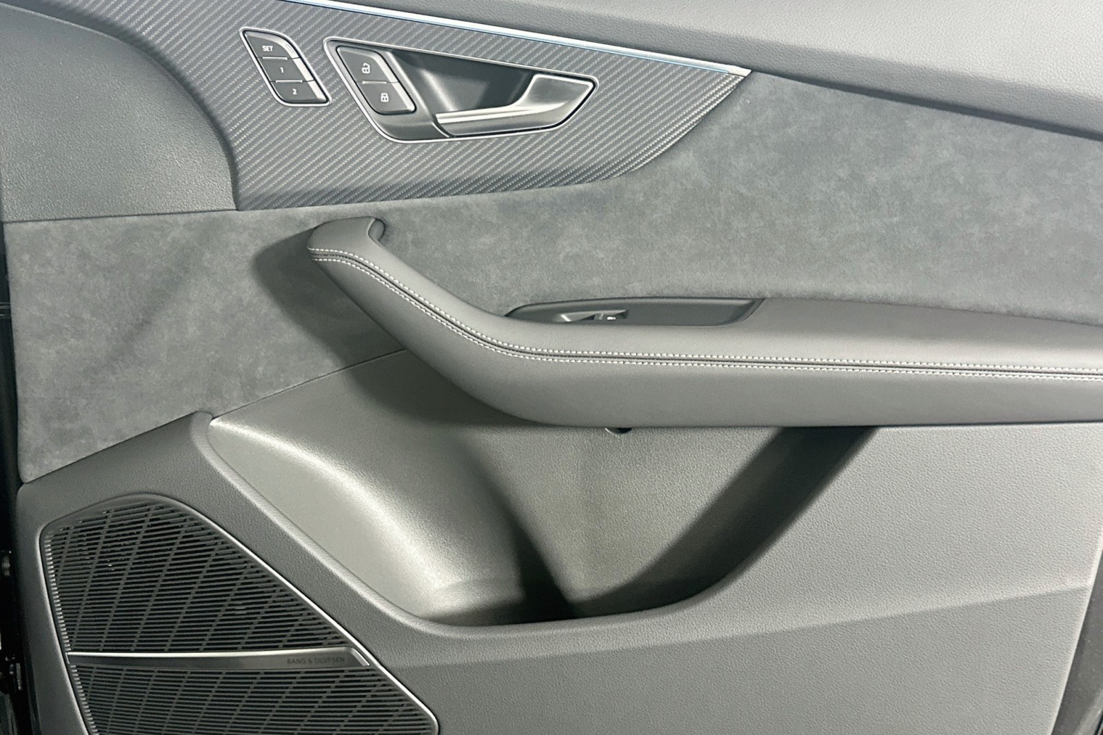 New 2026 Daytona Gray Pearl Effect Audi Prestige image 20