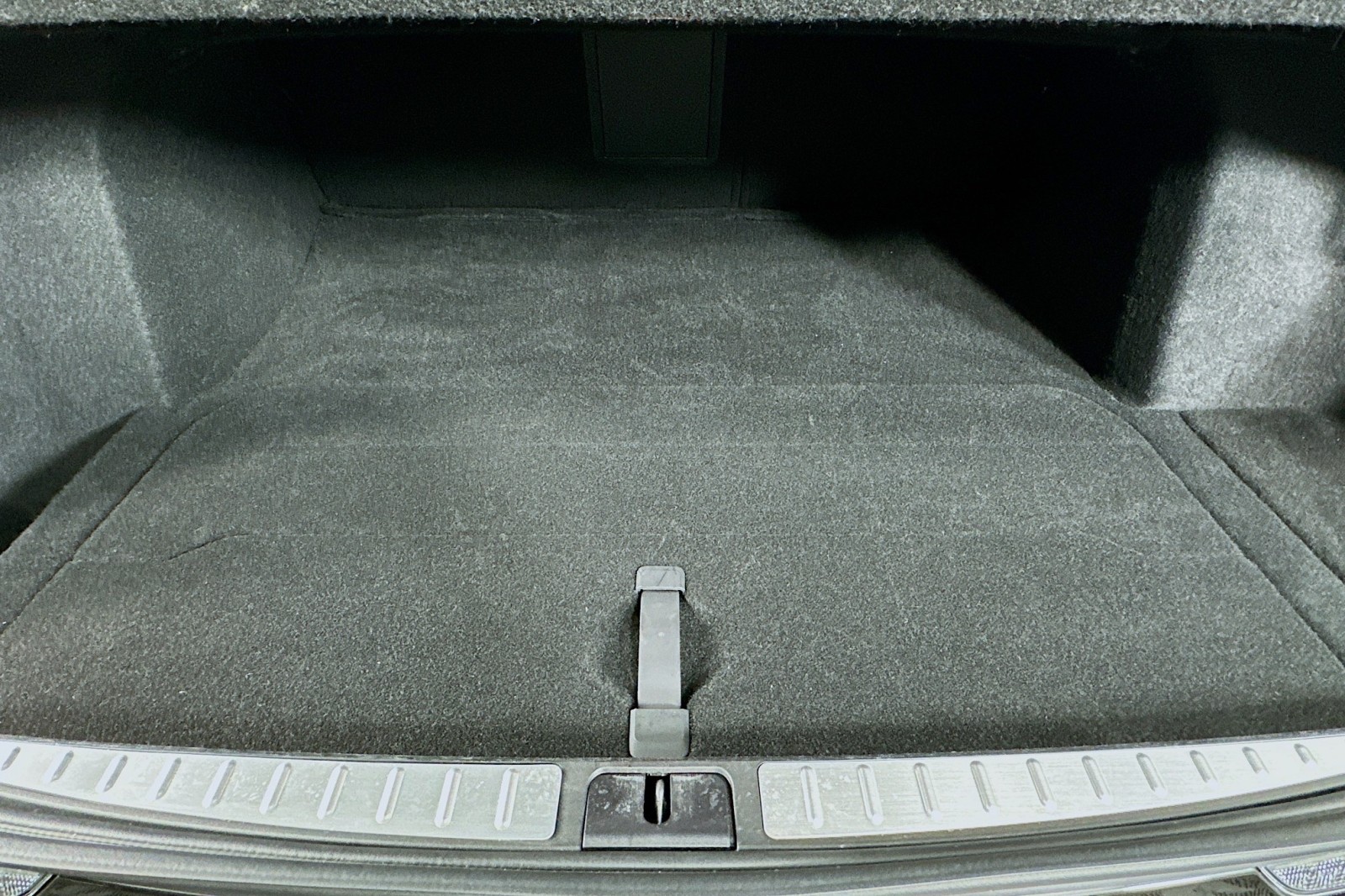 Used 2024 Infinite Black Metallic Lucid Touring image 22