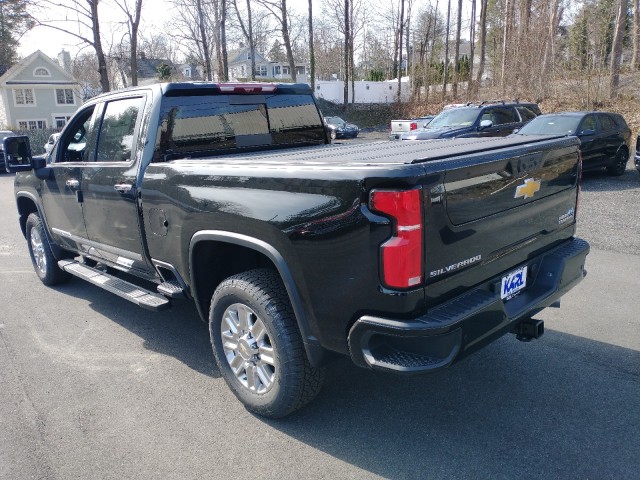 2024 Chevrolet Silverado 3500HD High Country 16