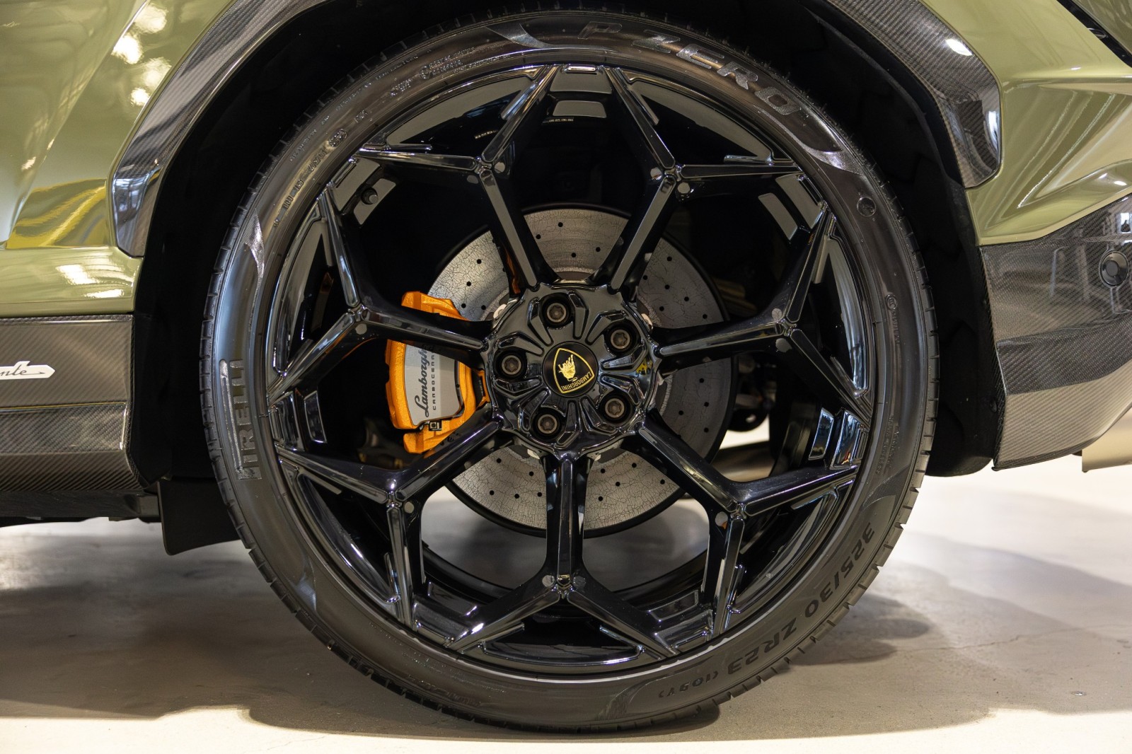 Used Car 2024 Lamborghini Urus  Performante For Sale Under $320,000 In Boerne, Texas