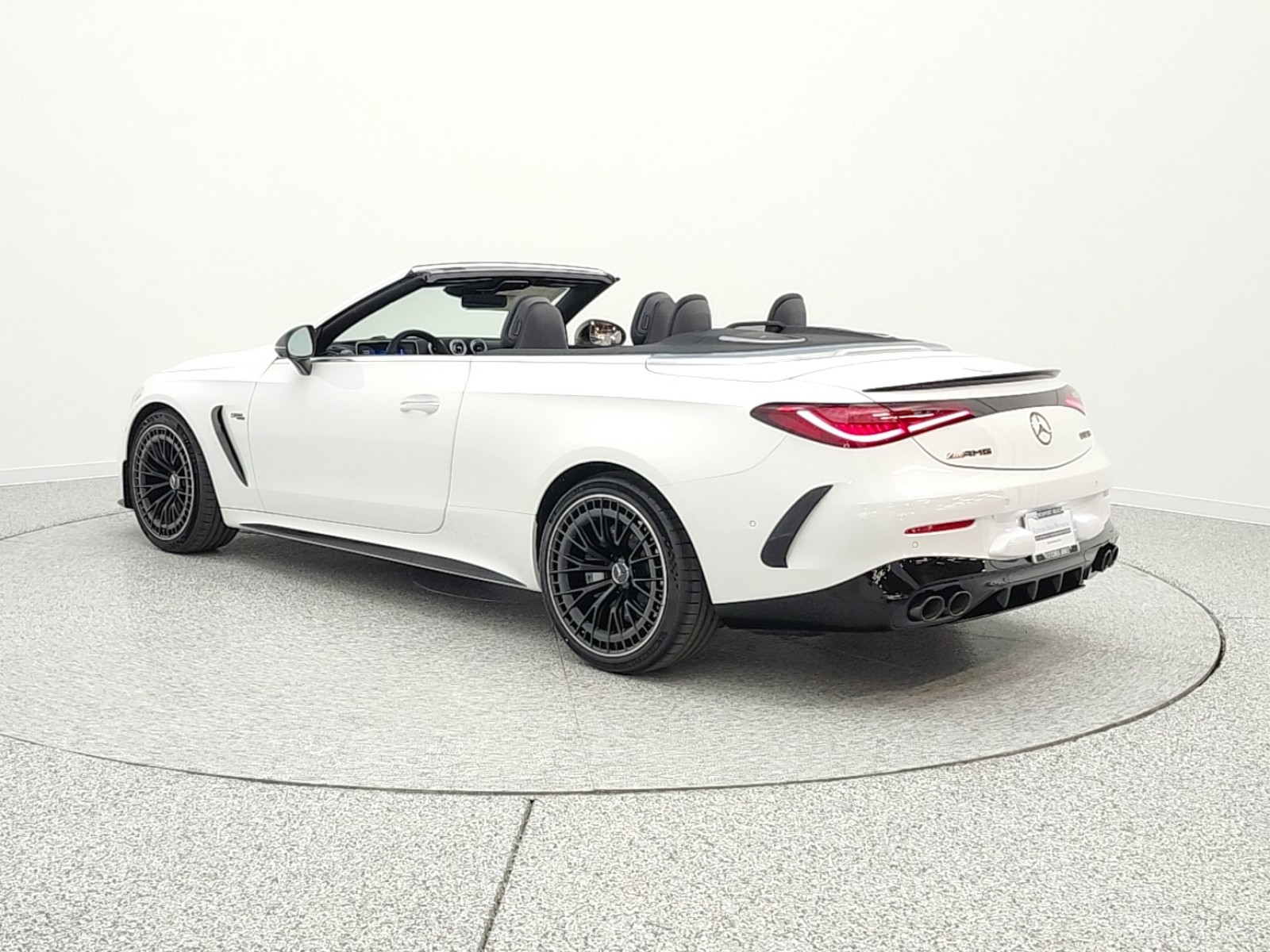 New 2026 MANUFAKTUR Moonlight White Metallic Mercedes-Benz AMG® CLE 53 image 7