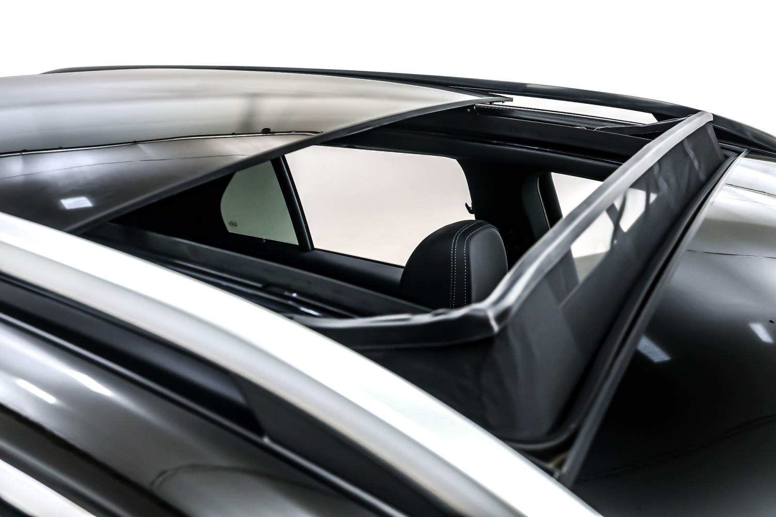 Certified Used 2023 Black Mercedes-Benz GLE 350 SUV image 24