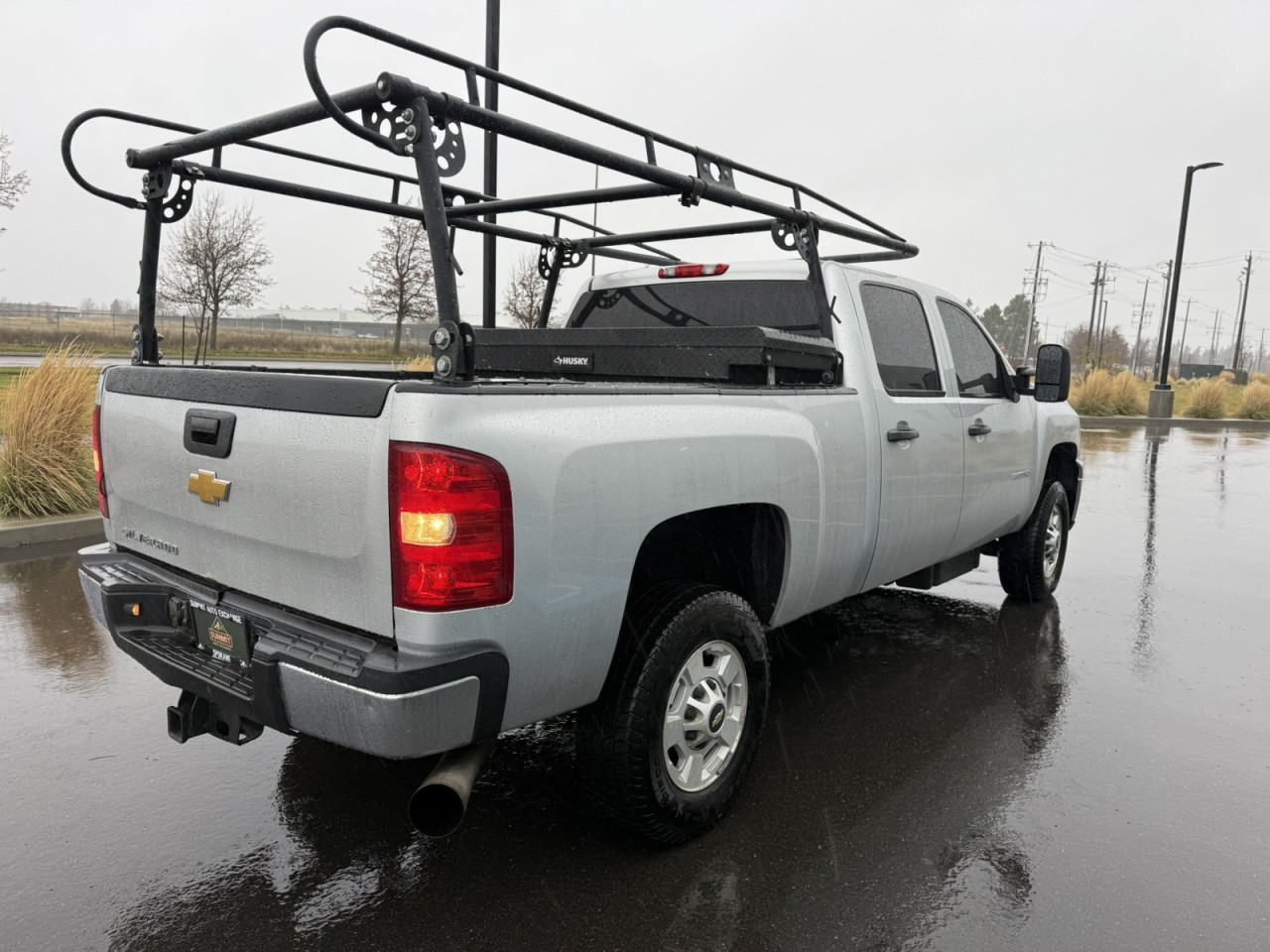 View vehicle photo 5