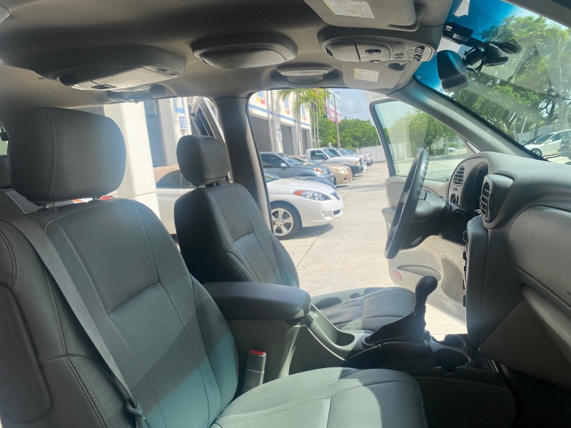 2002 Chevrolet TrailBlazer EXT LT  SUV LOW MILES 69,572 in , 