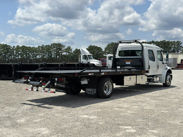 2024 Freightliner M2 Crew Cab Custom 22'  Rollback  in , 