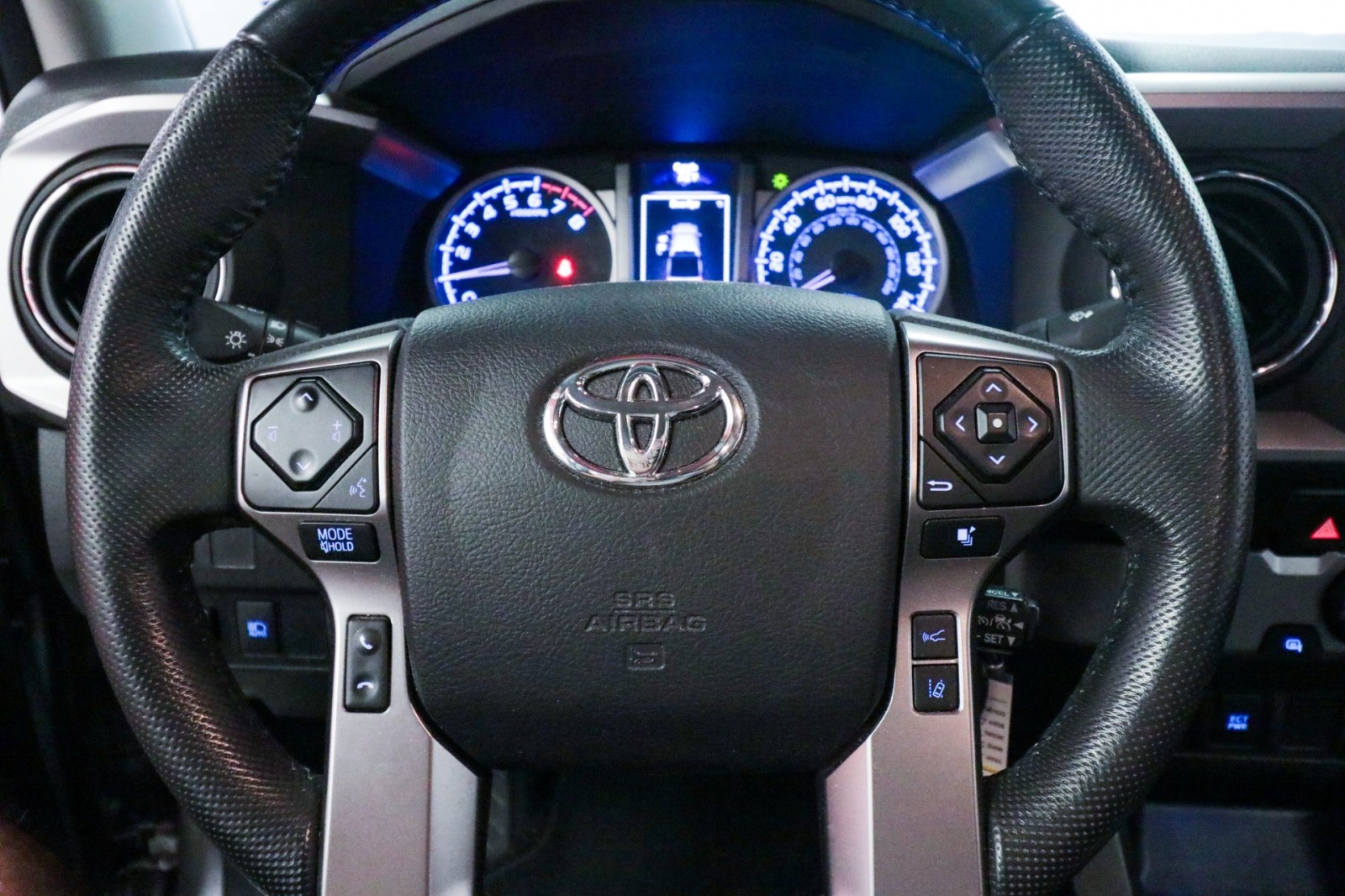 Used Car 2021 Toyota Tacoma 2wd  Sr5 For Sale Under $30,000 In Austin, Texas