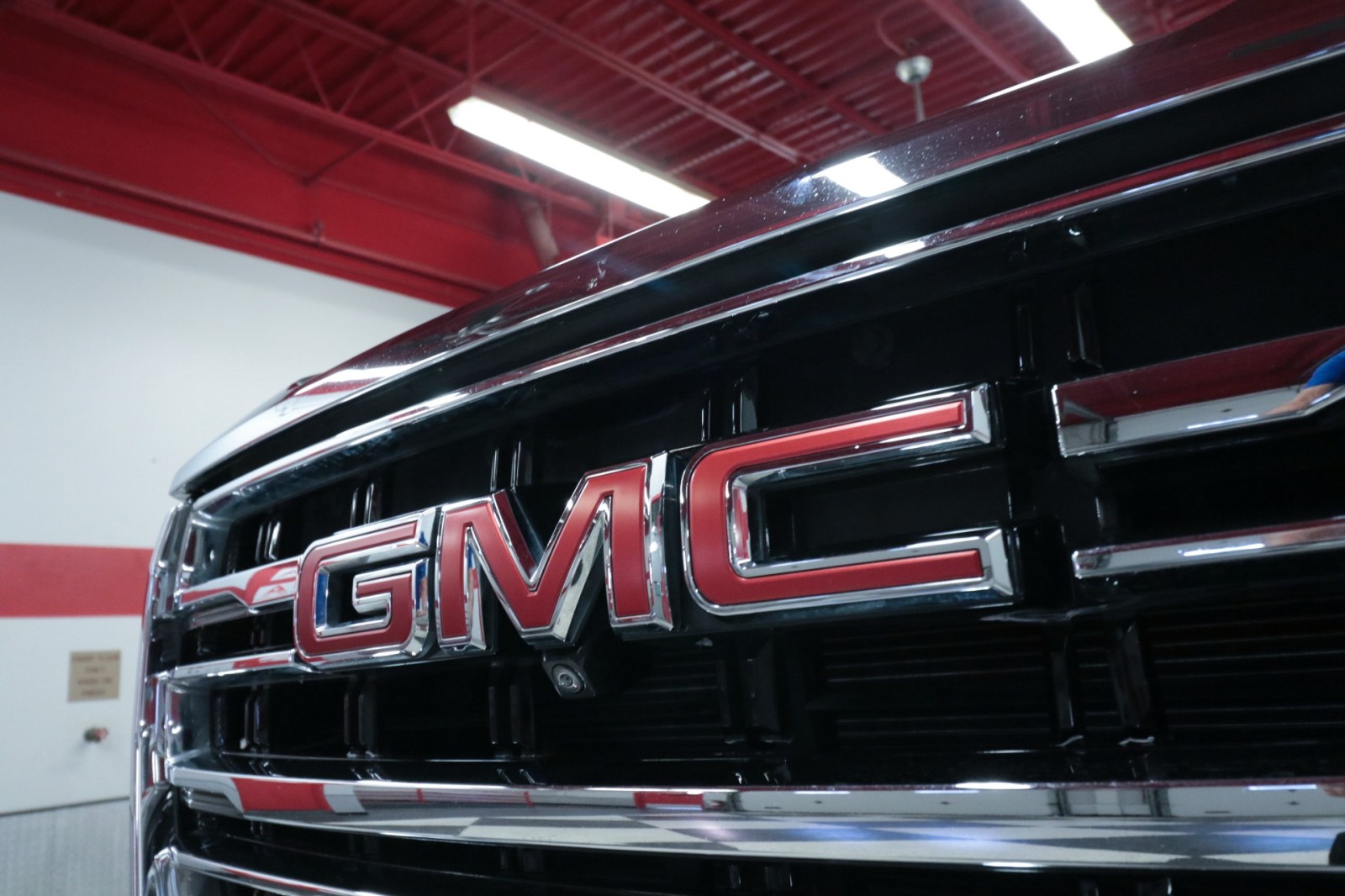 Used Car 2023 Gmc Yukon Xl  Slt For Sale In Austin, Texas