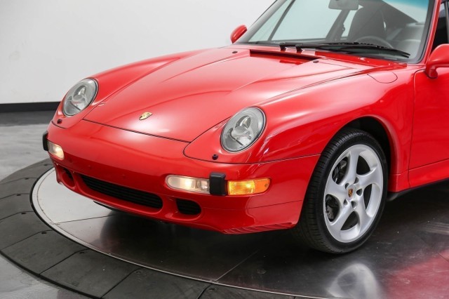 1998 Porsche 911 Carrera S  16