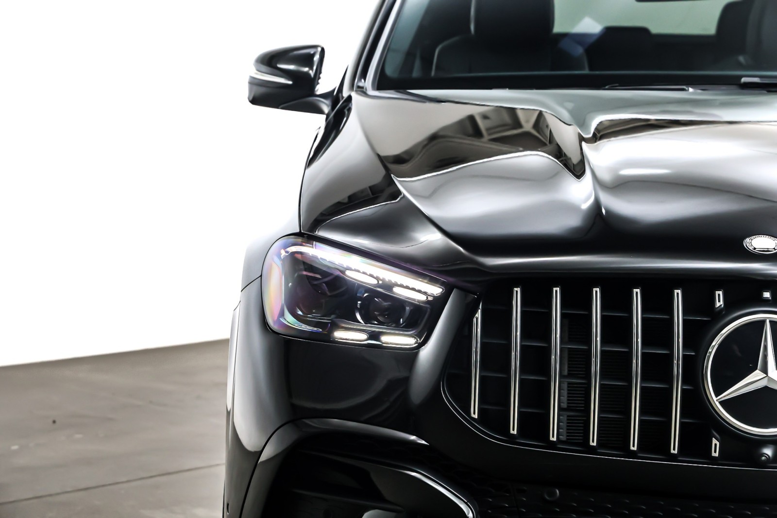 Used 2026 Obsidian Black Metallic Mercedes-Benz AMG® GLE 53 4MATIC+ Coupe image 14