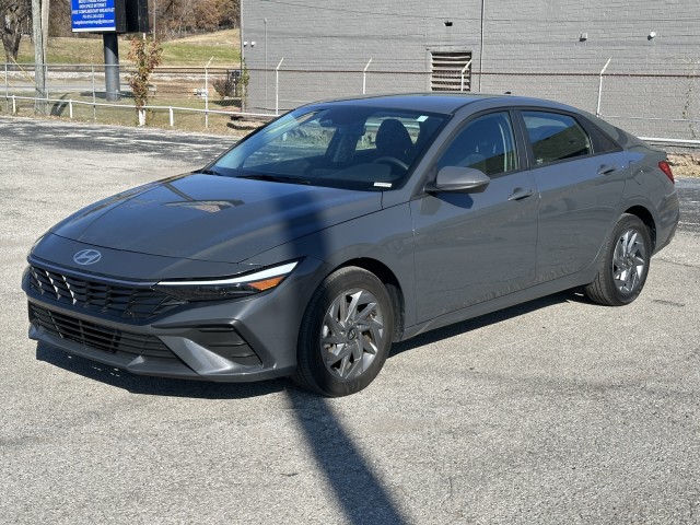 2024 Hyundai Elantra SEL 7