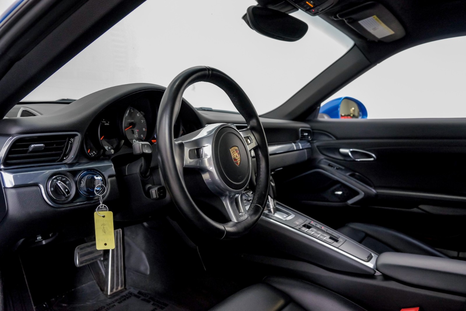 2014 Porsche 911 Coupe Carrera 4S PremPkgPlus BOSE GlassRoof SprtCh 11
