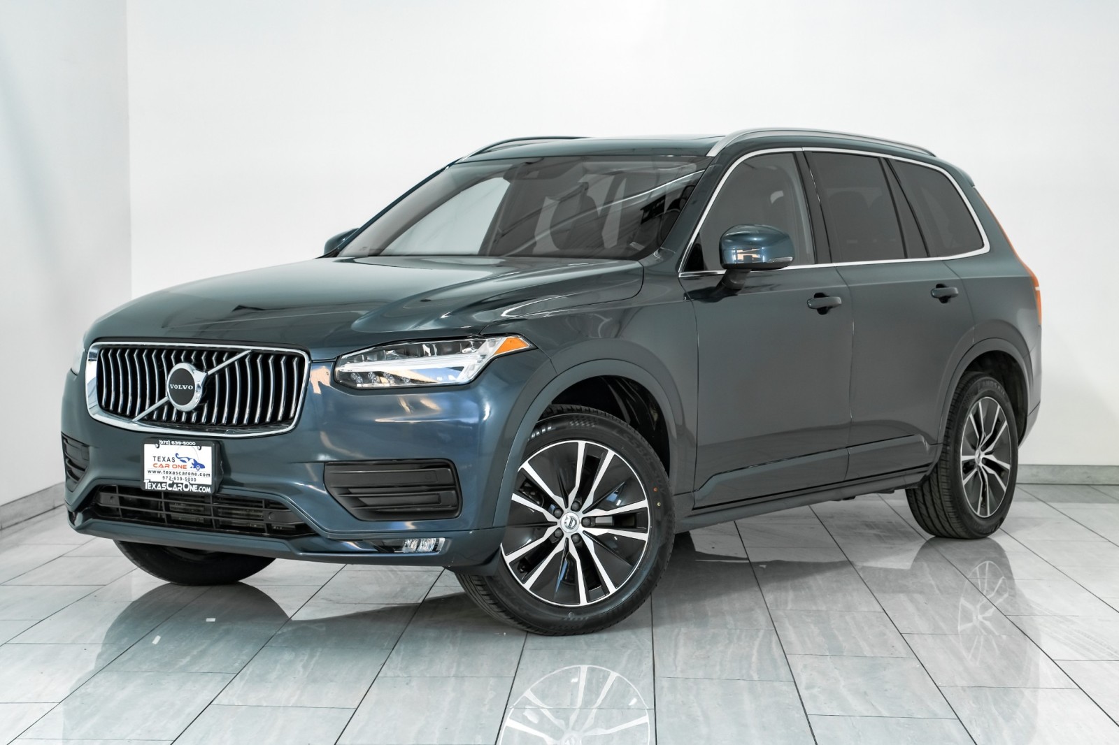 2020 Volvo XC90 T5 MOMENTUM BLIND SPOT ASSIST LEATHER HEATED SEATS 4