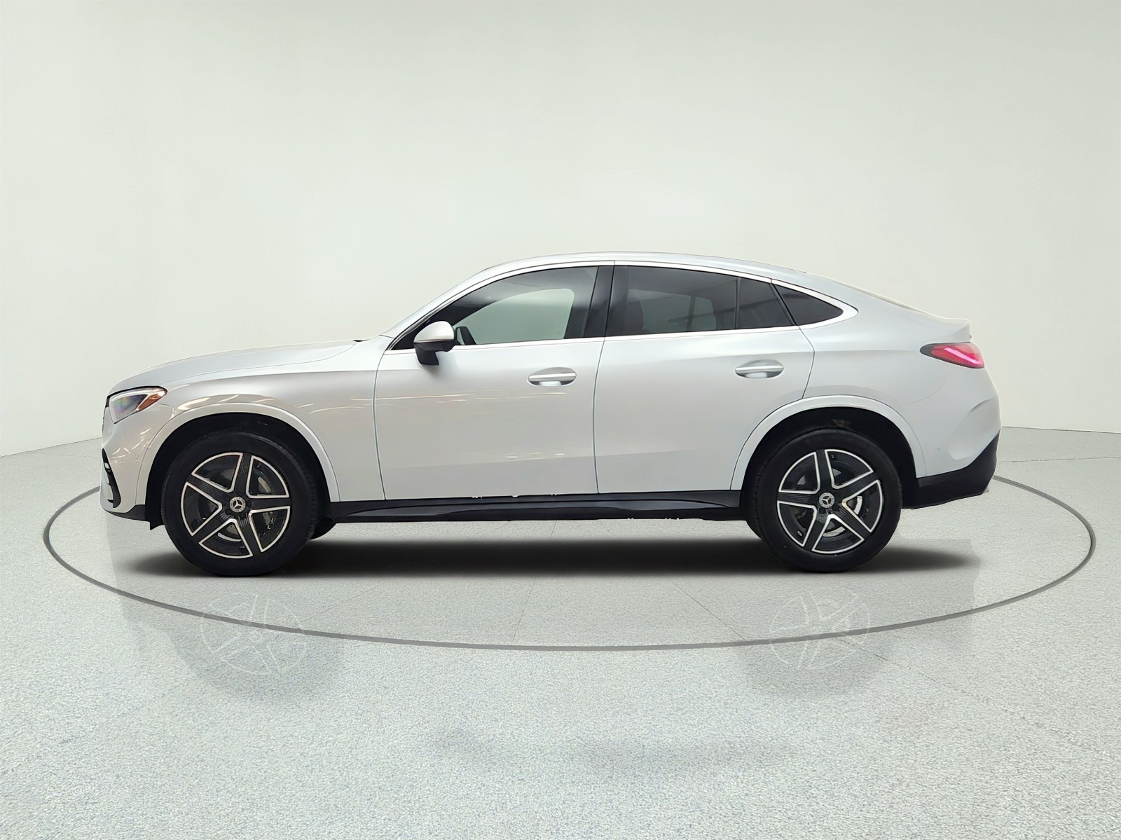 Used 2024 Cirrus Silver Metallic Mercedes-Benz GLC 300 4MATIC® Coupe image 8