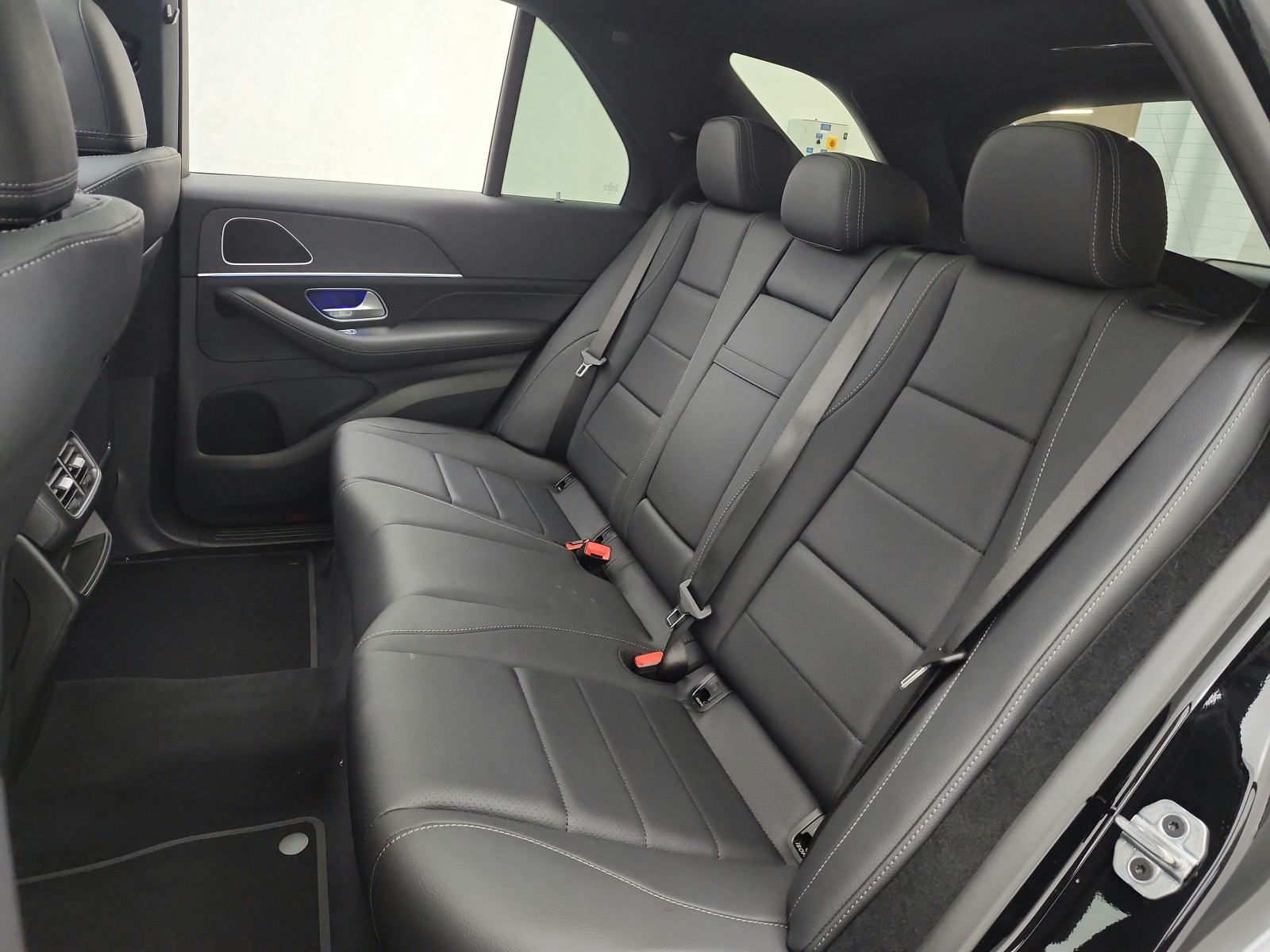 New 2026 Black Mercedes-Benz GLE 350 image 11