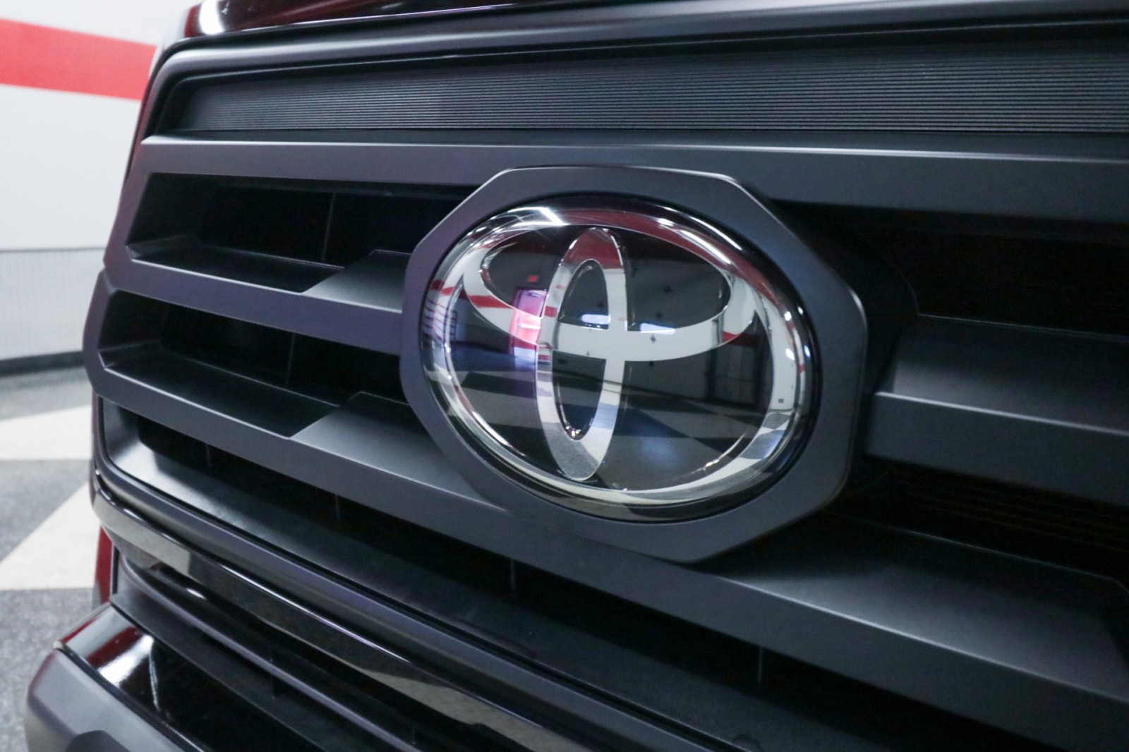 Used Car 2023 Toyota Tacoma 4wd  Sr5 For Sale Under $35,000 In Austin, Texas