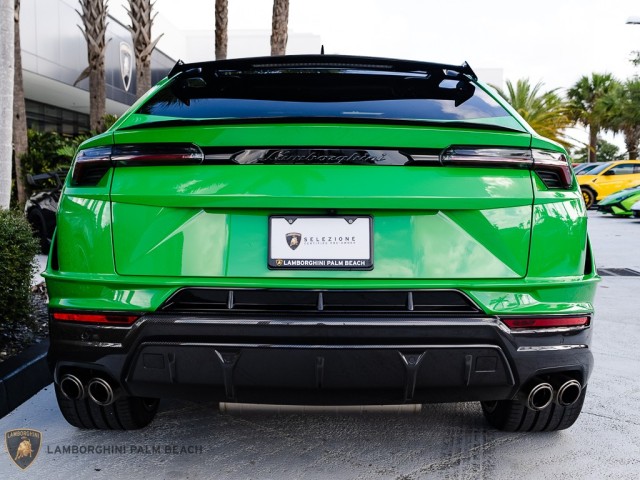 2023 Lamborghini Urus Performante in , 