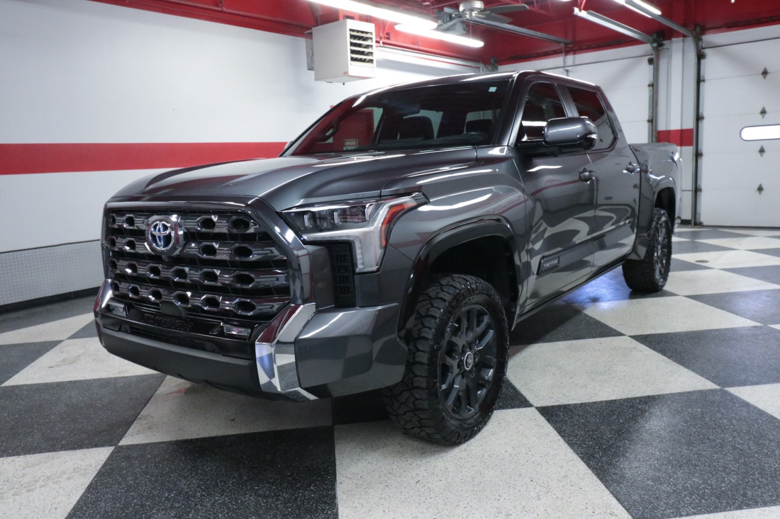 Used Car 2024 Toyota Tundra 4wd  Platinum For Sale Under $60,000 In Austin, Texas