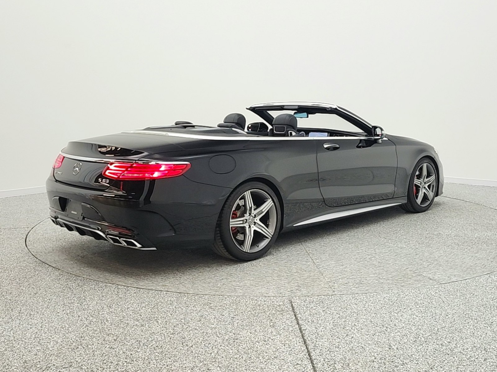 Used 2017 Black Mercedes-Benz AMG® S 63 4MATIC Cabriolet image 5