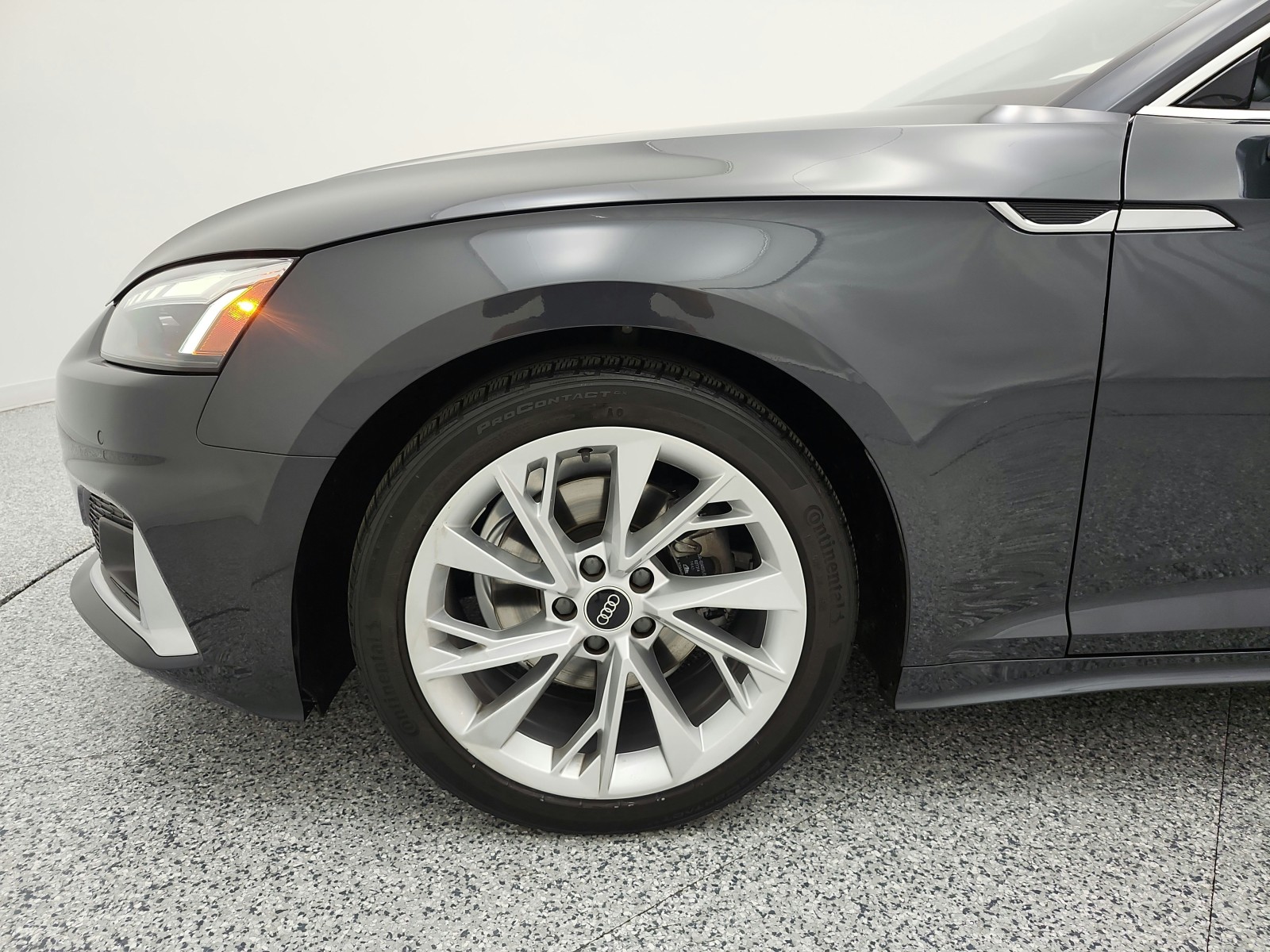 Used 2023 Manhattan Gray Metallic Audi Premium image 18