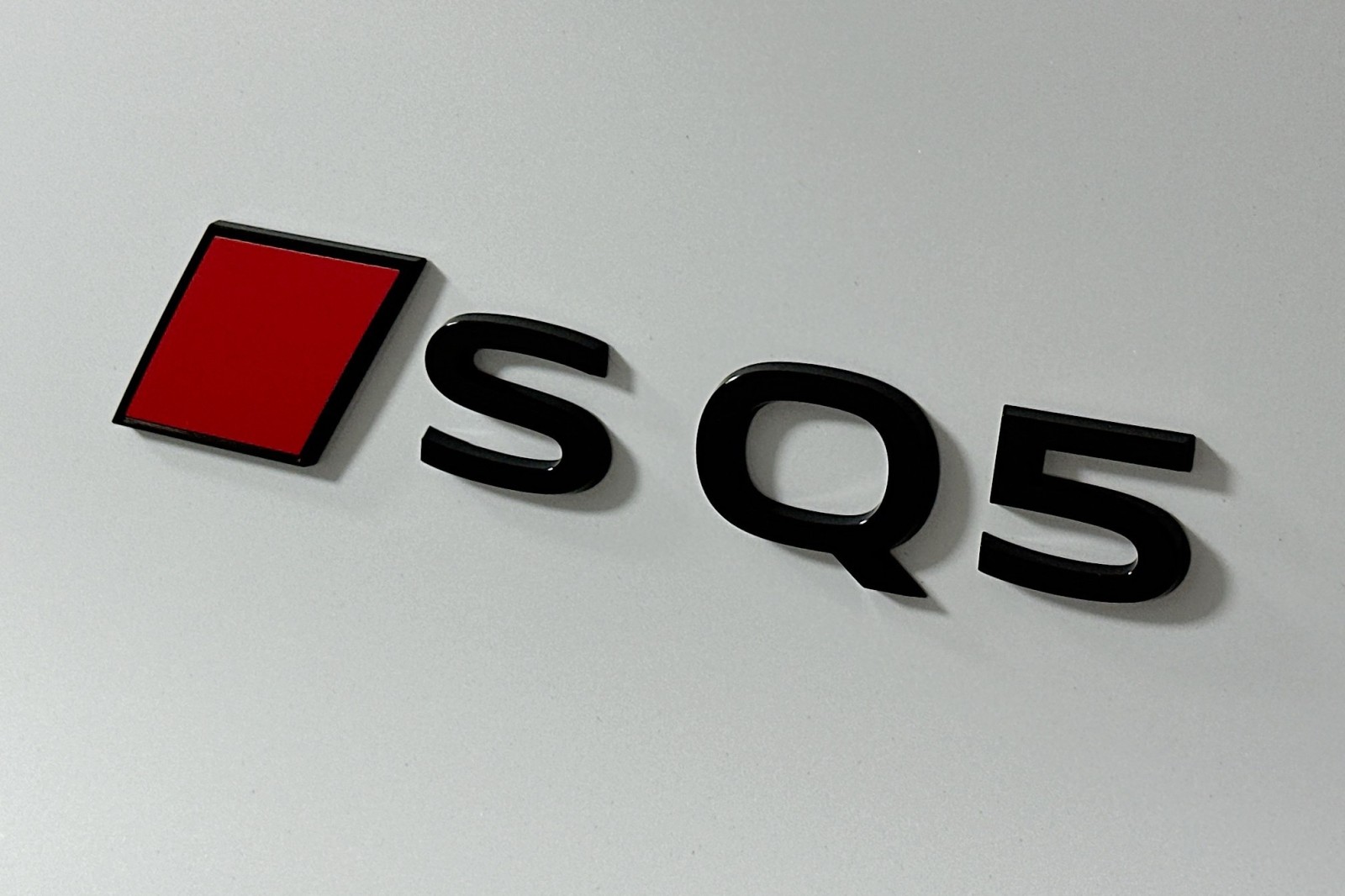 New 2025 Glacier White Metallic Audi Premium Plus image 10