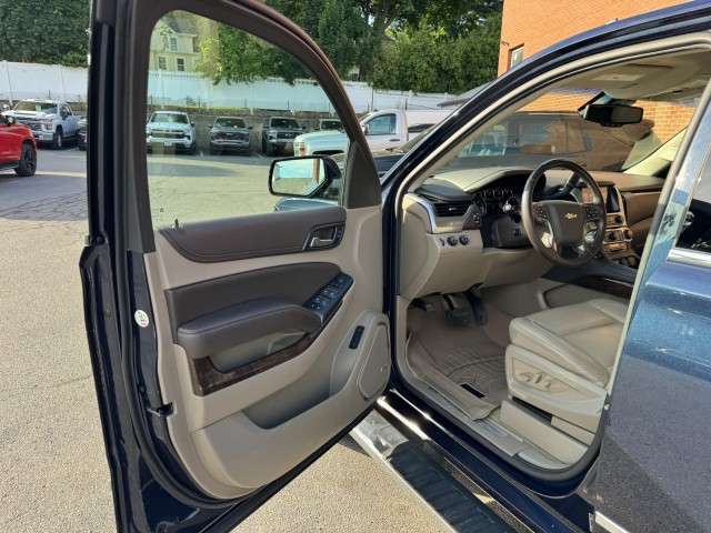 2019 Chevrolet Tahoe LT 31