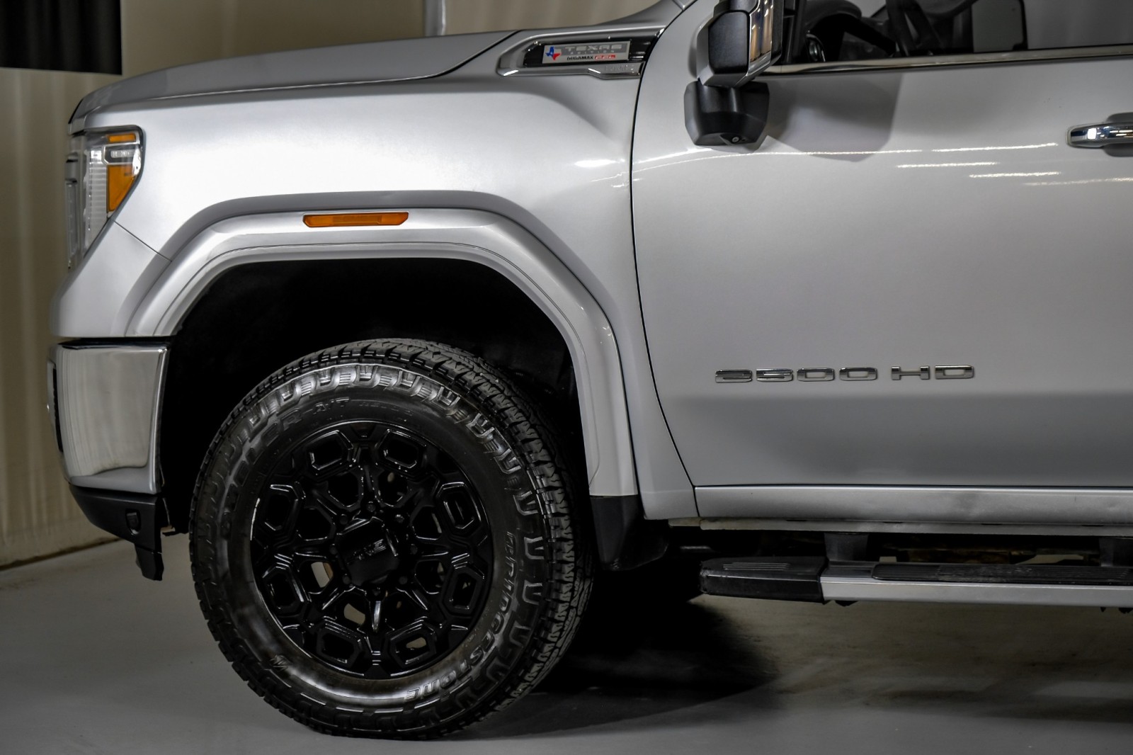 2021 GMC Sierra 2500HD SLT 11