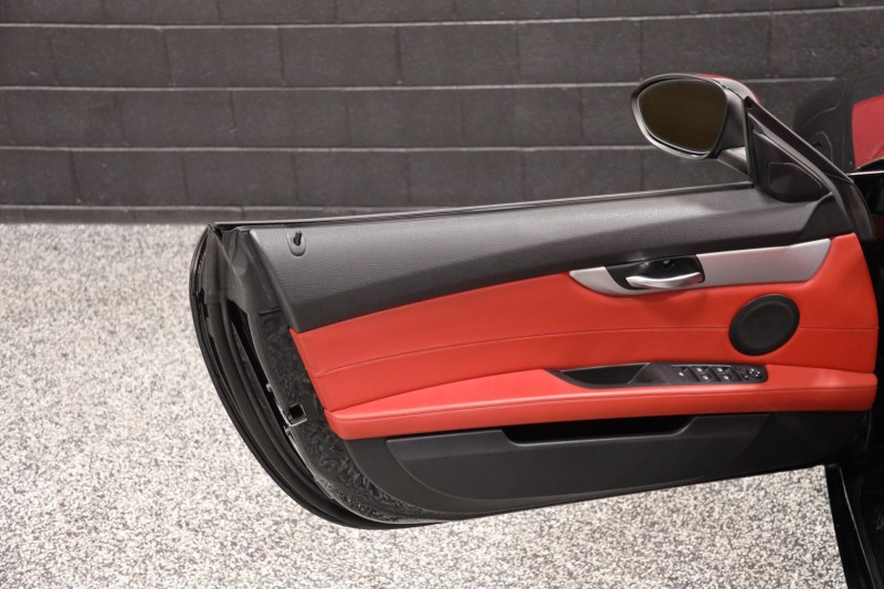 2012 BMW Z4 sDrive28i M Sport 6-Speed Manual 2dr Roadster in ,