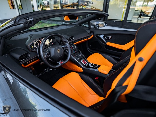 2019 Lamborghini Huracan Spyder in , 