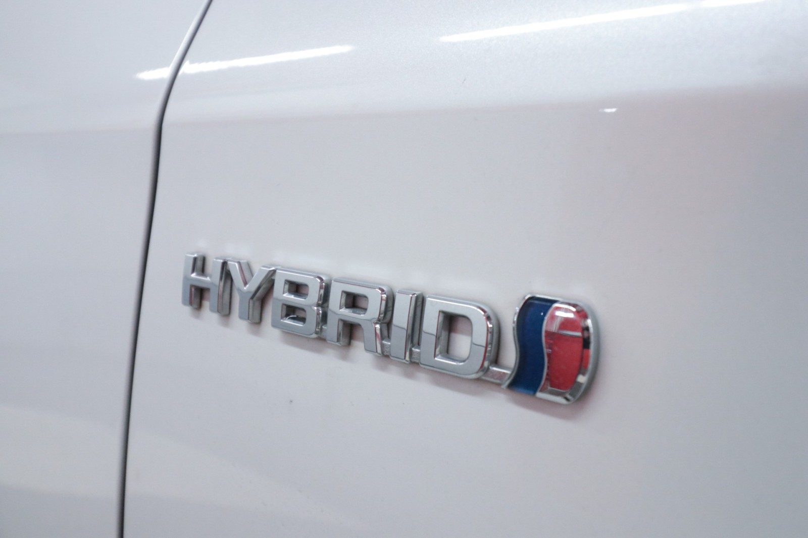 Used Car 2021 Toyota Avalon  Hybrid Xle For Sale Under $30,000 In Austin, Texas