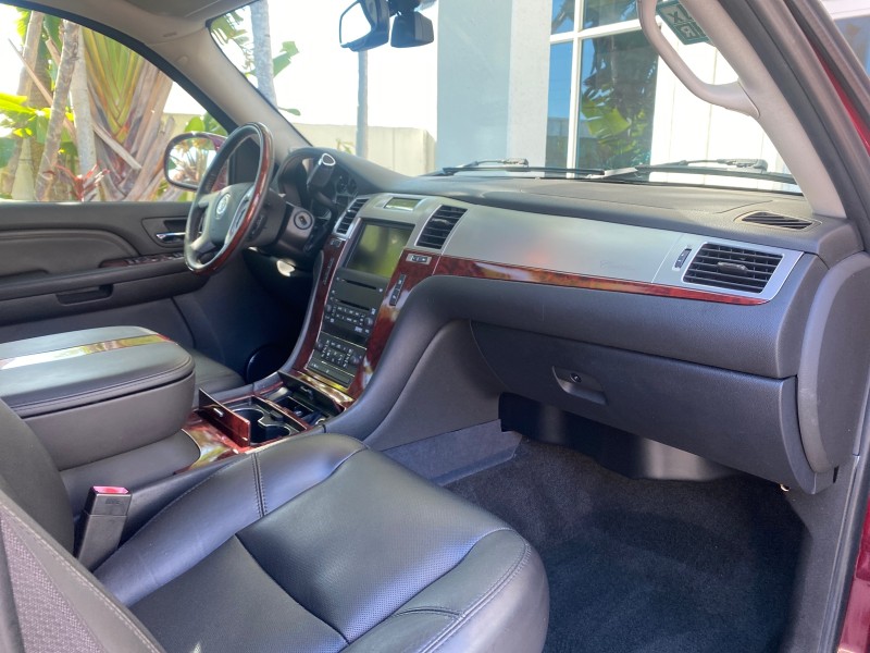 2007 Cadillac Escalade EXT LOW MILES 13,852 1 OWNER 4WD in , 