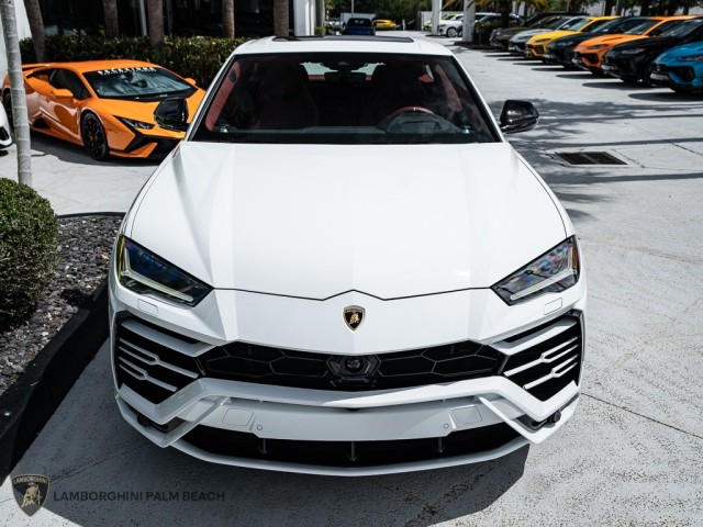 2022 Lamborghini Urus  in , 