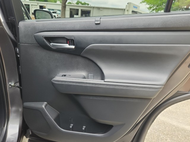 ToyotaHighlander36