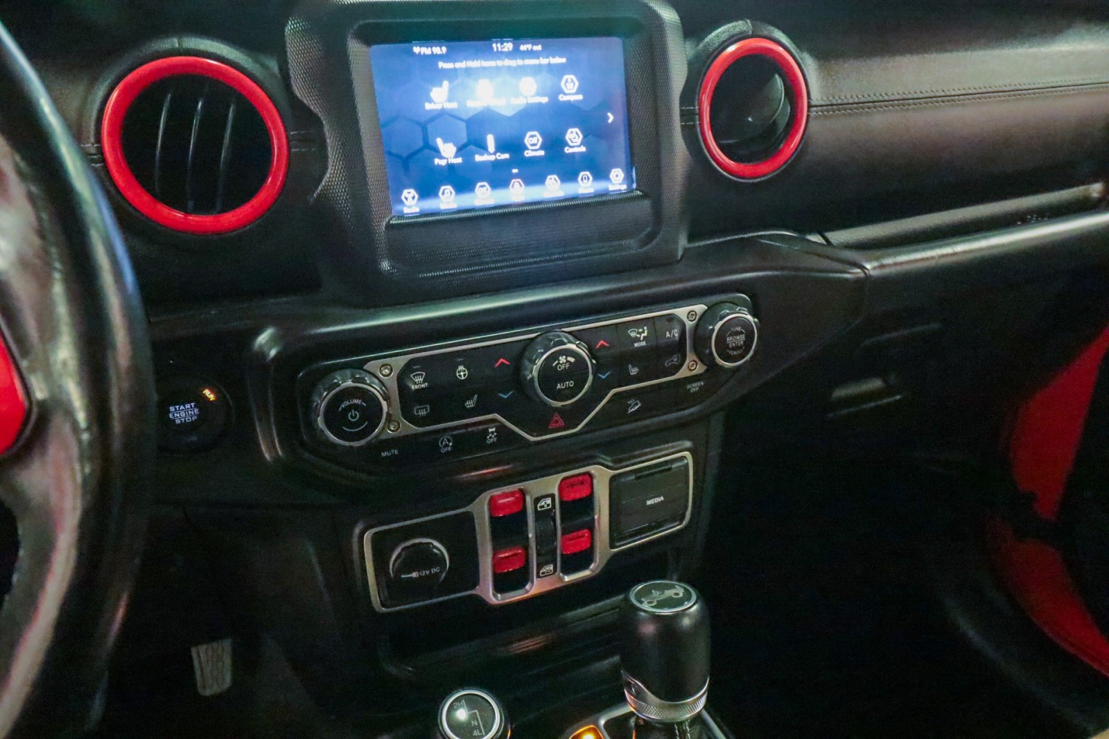 Used Car 2018 Jeep Wrangler Unlimited  Sahara For Sale Under $25,000 In Austin, Texas