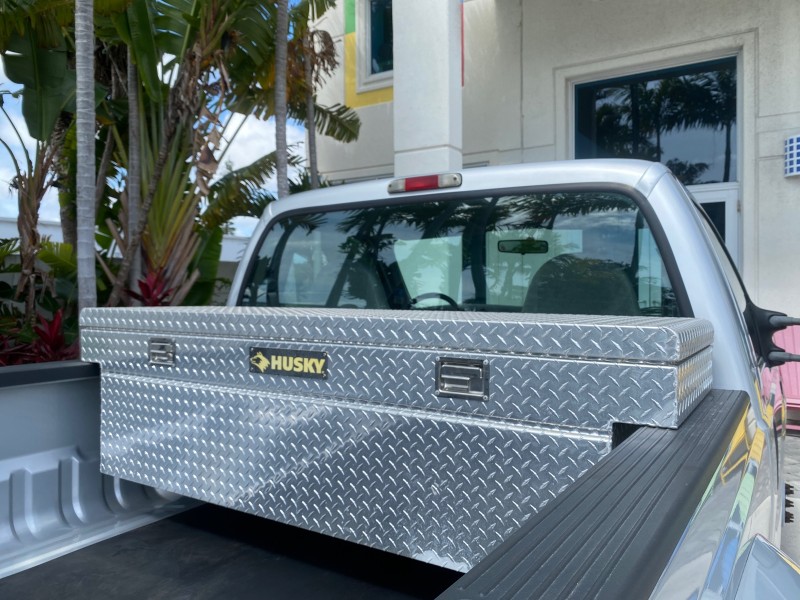 2001 Ford Super Duty F-350 DRW XL 1 OWNER LOW MILES 14,269 in , 