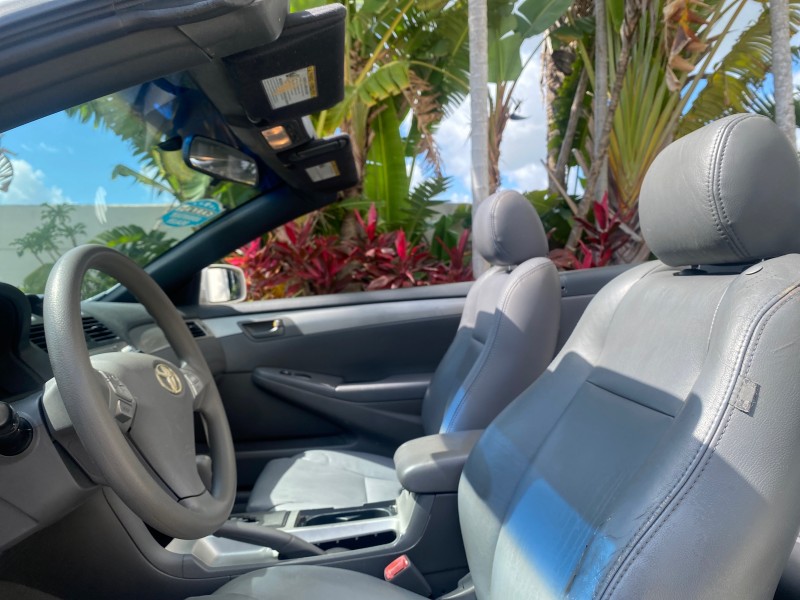2008 Toyota Camry Solara SE CONVERTIBLE  LOW MILES 74,665 in , 