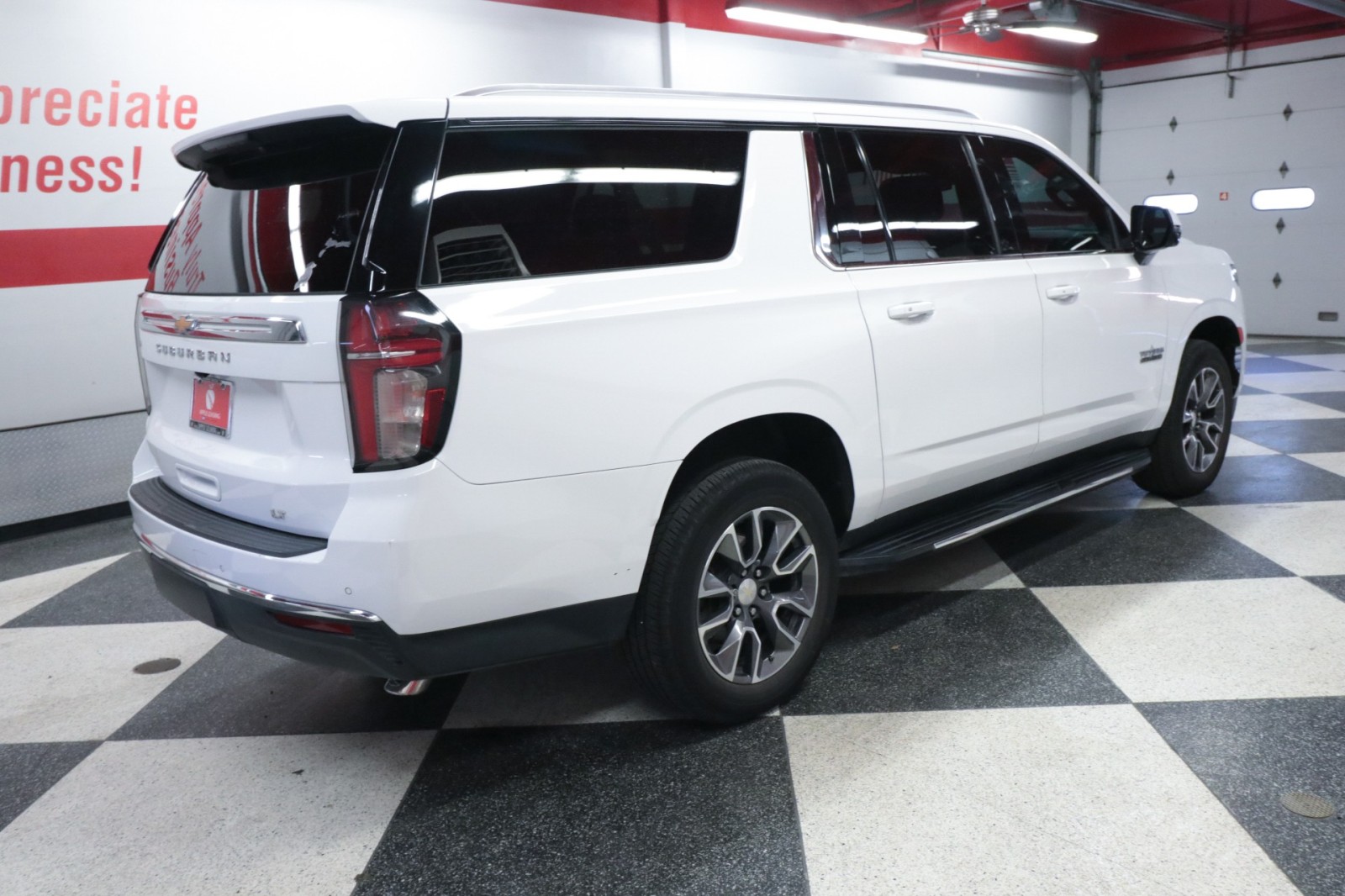 Used Car 2021 Chevrolet Suburban  Lt For Sale Under $35,000 In Austin, Texas