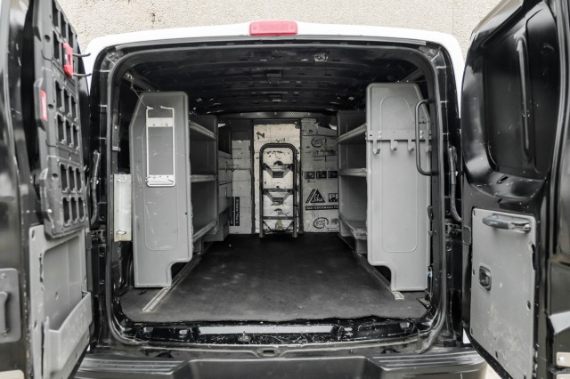 2021 Nissan NV Cargo S 43