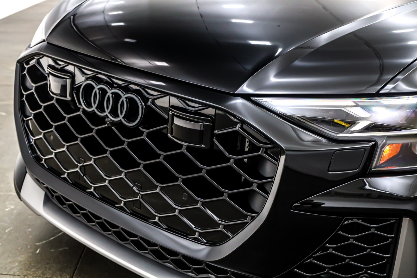 New 2026 Mythos Black Metallic Audi performance quattro image 13
