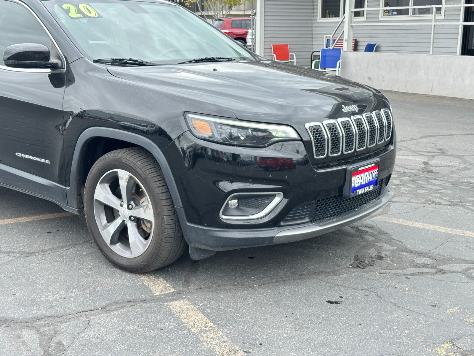 2020 Jeep Cherokee Limited 3