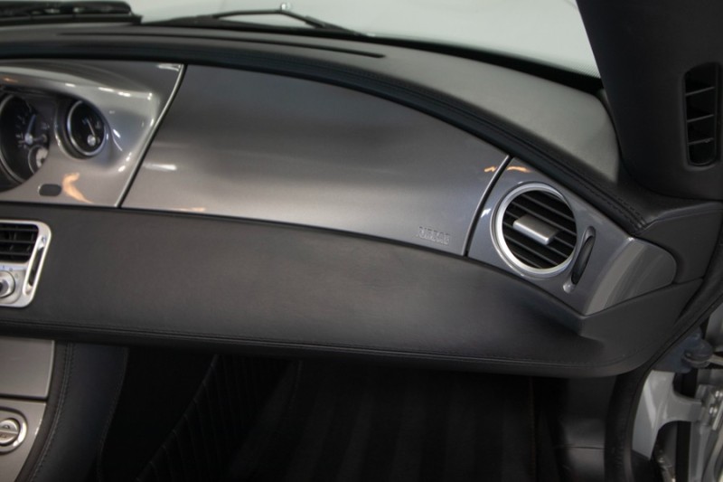 2001 BMW Z8 Z8 *WE HAVE EVERY SERVICE RECORD BACK TO 2004* *IMMACULATE* in , 