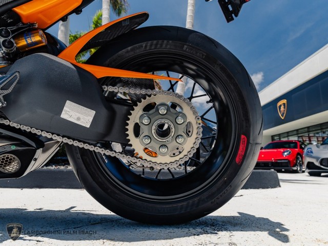 Ducati STREETFIGHTER