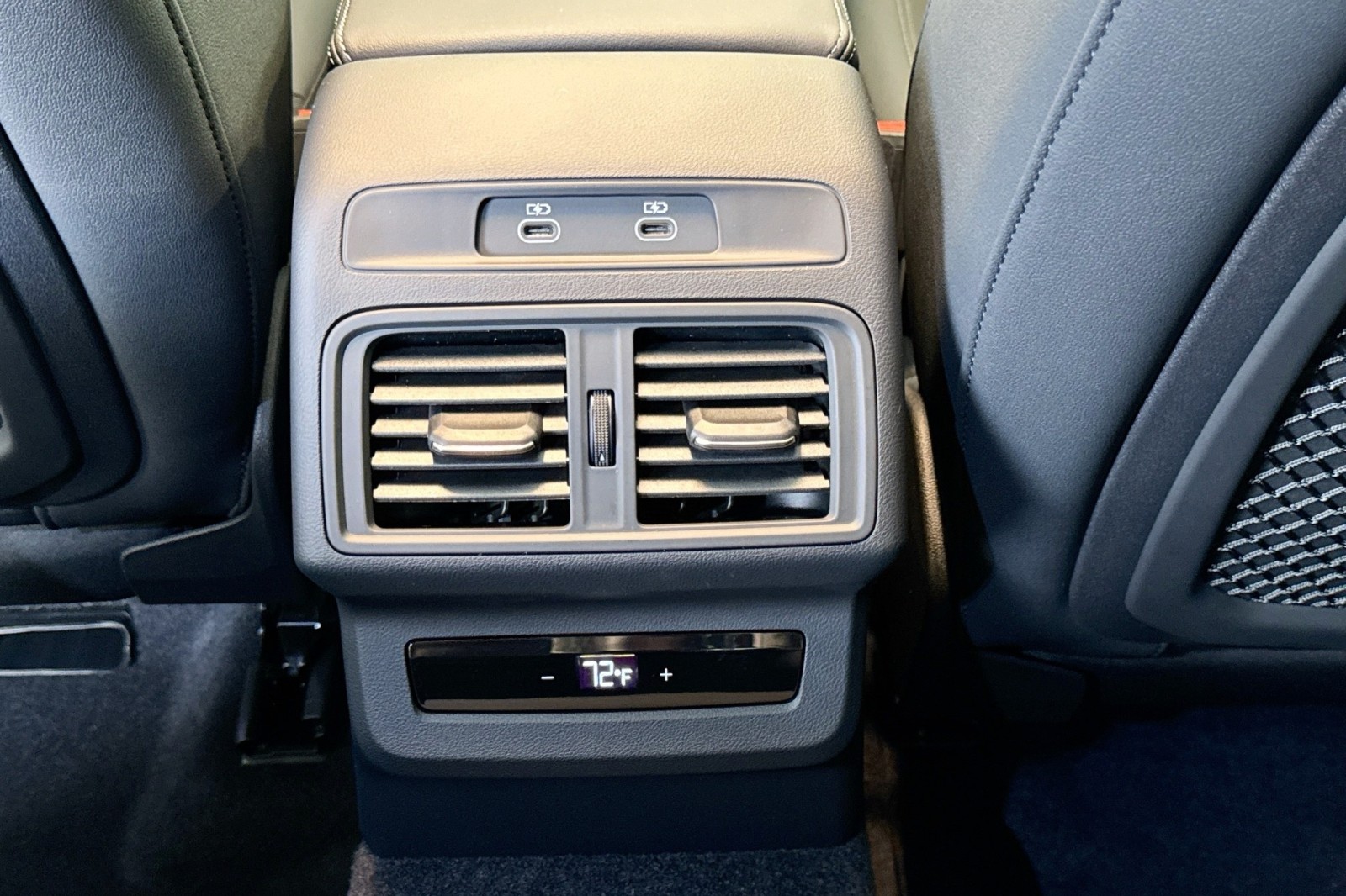 New 2025 Tambora Gray Metallic Audi Premium Plus 2.0 TFSI quattro image 22