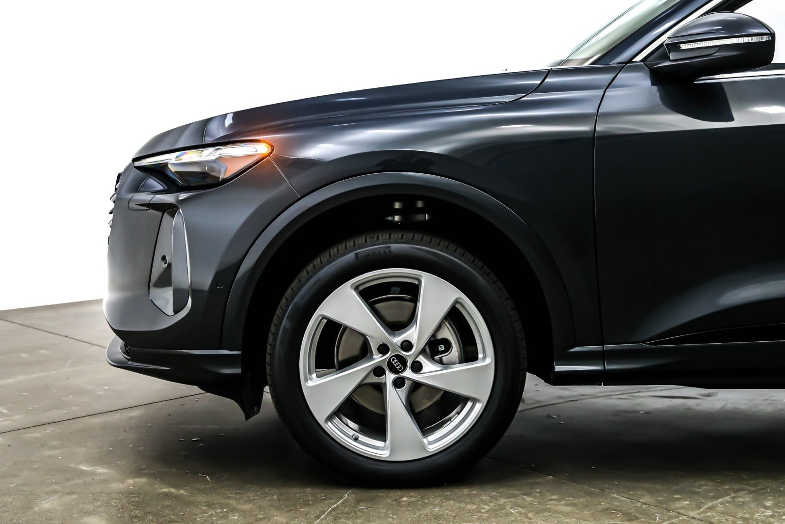 New 2025 Tambora Gray Metallic Audi Premium Plus 2.0 TFSI quattro image 10