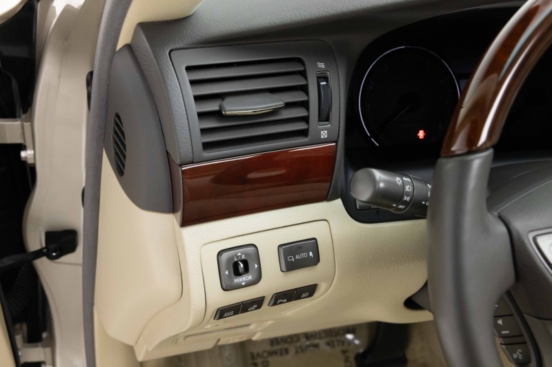 2012 Lexus LS 460  in , 