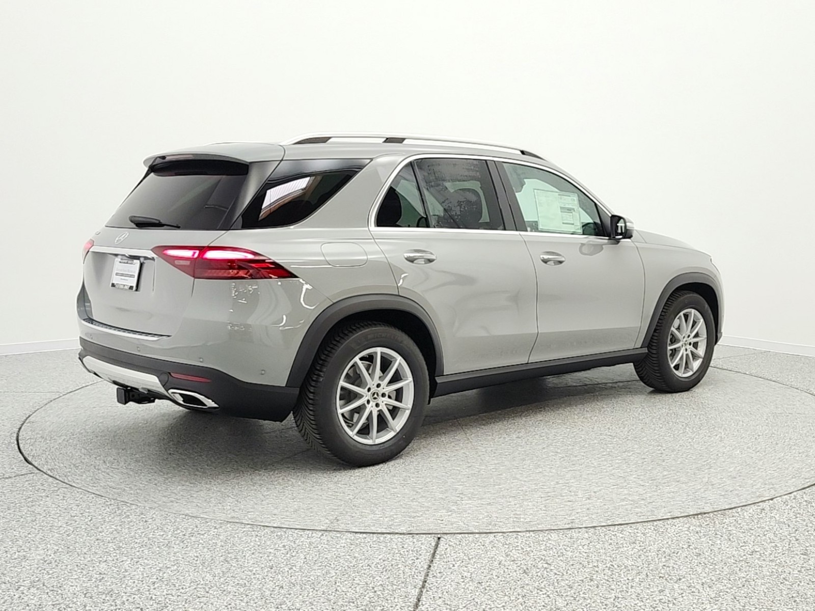 New 2026 MANUFAKTUR Alpine Grey Mercedes-Benz GLE 350 image 5