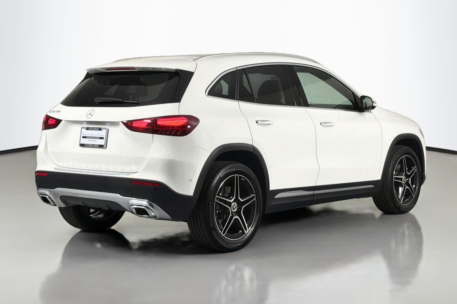 Certified Used 2026 Polar White Mercedes-Benz GLA 250 image 13